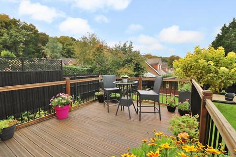 4 bedroom detached house for sale, St. Johns Road, Southampton SO30