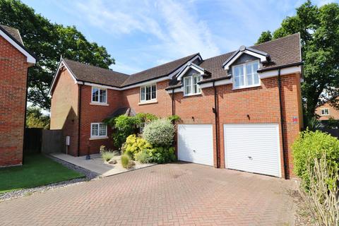 5 bedroom detached house for sale, Maidman Place, Southampton SO30