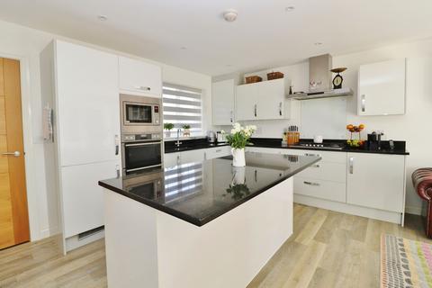 5 bedroom detached house for sale, Maidman Place, Southampton SO30