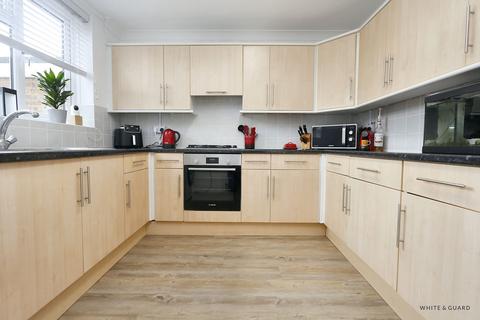 undefined, Elm Road, Southampton SO32