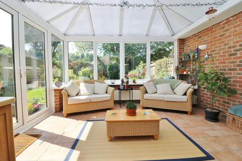 4 bedroom detached house for sale, High Street, Southampton SO30
