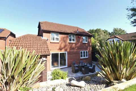 4 bedroom detached house for sale, Firs Drive, Southampton SO30