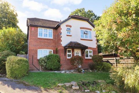 4 bedroom detached house for sale, Firs Drive, Southampton SO30