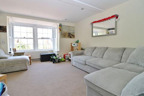 2 bedroom flat for sale, High Street, Southampton SO31