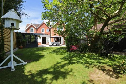 5 bedroom detached house for sale, St. Johns Road, Southampton SO30