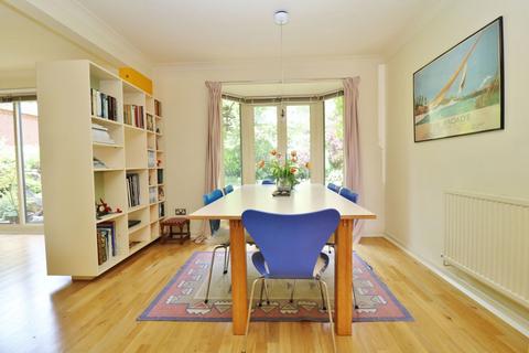undefined, Old Priory Close, Southampton SO31
