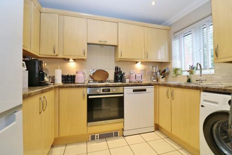 undefined, Lyons Place, Southampton SO30
