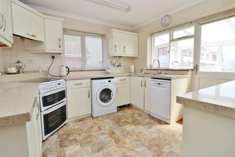3 bedroom detached bungalow for sale, Yardley Road, Southampton SO30