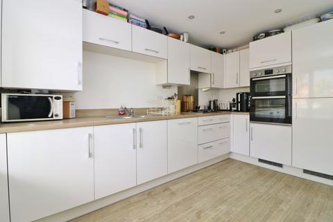 undefined, Le Marechal Avenue, Southampton SO31