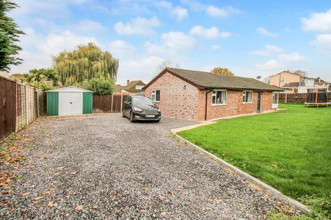 3 bedroom detached bungalow for sale, Montague Avenue, Southampton SO19