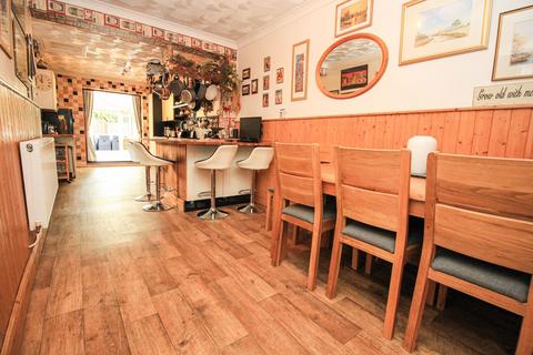 3 bedroom semi-detached house for sale, Pinegrove Road, Southampton SO19