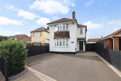 3 bedroom detached house for sale, Yardley Road, Southampton SO30