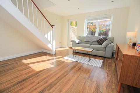 2 bedroom terraced house for sale, Botley Gardens, Southampton SO19