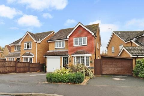 4 bedroom detached house for sale, Tamarisk Road, Southampton SO30