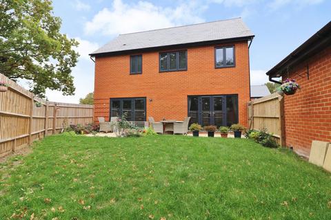4 bedroom detached house for sale, Whiteley Way, Southampton SO30