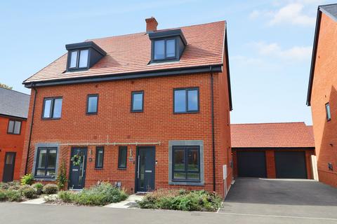 White Stork Road, Southampton SO32