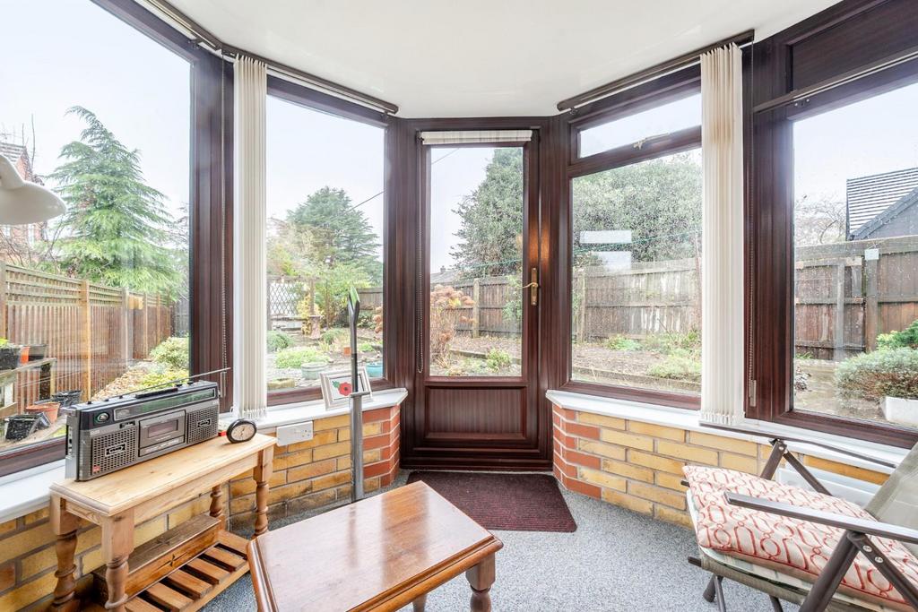 GARDEN ROOM.jpg