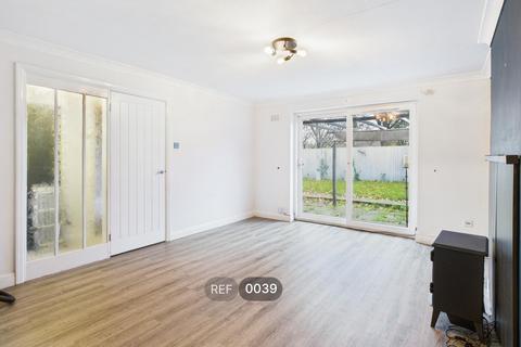 2 bedroom apartment to rent, Ella Park, Anlaby, HU10 7EP