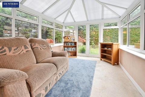 2 bedroom detached bungalow for sale, Lancaster Road, Scunthorpe