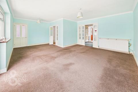 4 bedroom detached house for sale, West End, Costessey, Norwich