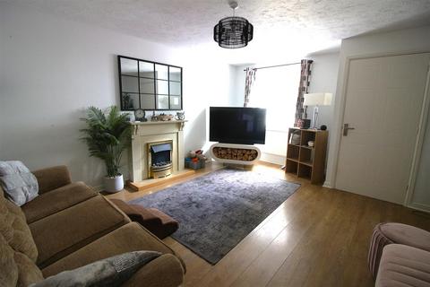 3 bedroom end of terrace house for sale, Grassmere Way, Pillmere, Saltash