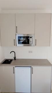 undefined, Ealing W5