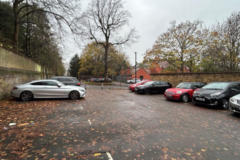 undefined, Torrance Close, Charlton SE7