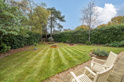5 bedroom detached house to rent, Camberley