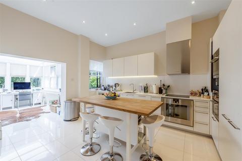 3 bedroom flat to rent, Ellerdale Road, Hampstead Village NW3