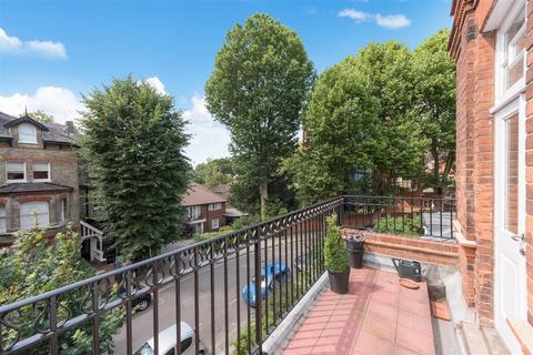 3 bedroom flat to rent, Ellerdale Road, Hampstead Village NW3