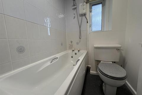 undefined, Clos Alyn, Cardiff CF23