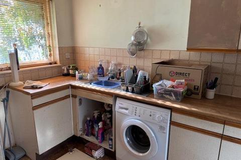 undefined, Heather Close, Carterton