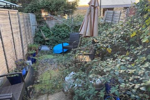 undefined, Heather Close, Carterton