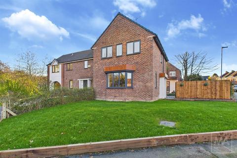 Hinton Crescent, Appleton, Warrington