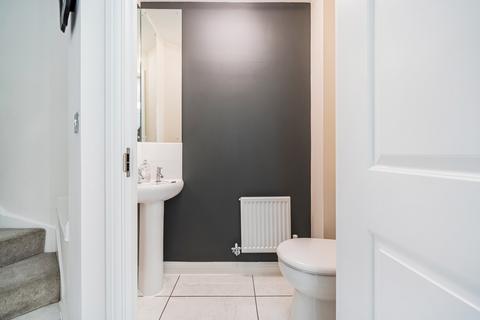 4 bedroom semi-detached house for sale, Hawthorn Way, Bristol BS16