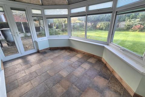 4 bedroom detached house for sale, Dee Close, Dothill, Telford, Shropshire, TF1