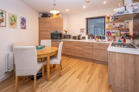undefined, Rollason Way, Brentwood