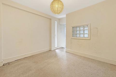 undefined, Nutgrove Avenue, Bristol, Somerset, BS3 4QE