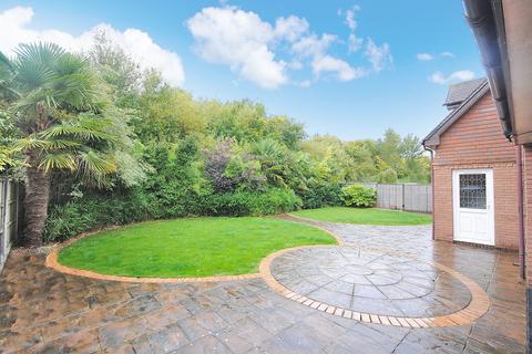 5 bedroom detached house for sale, Blacksmith Close, Hertfordshire CM23