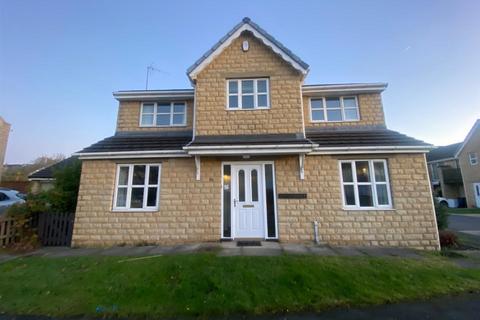 4 bedroom detached house to rent, Old Bank Road, Earlsheaton, Dewsbury