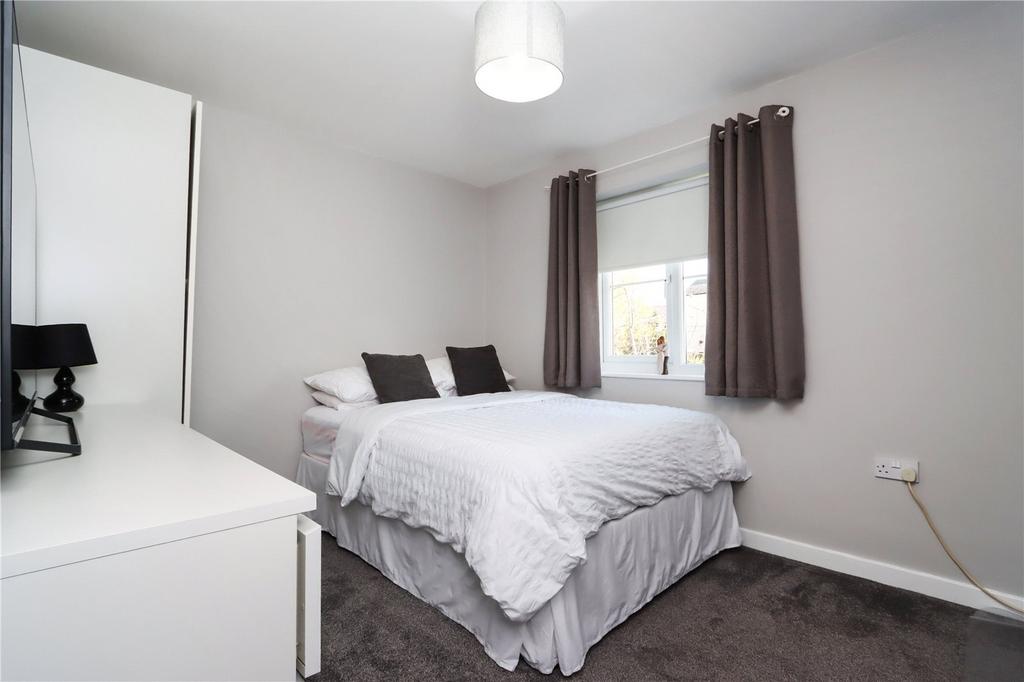 Bedroom 2 Pic 1