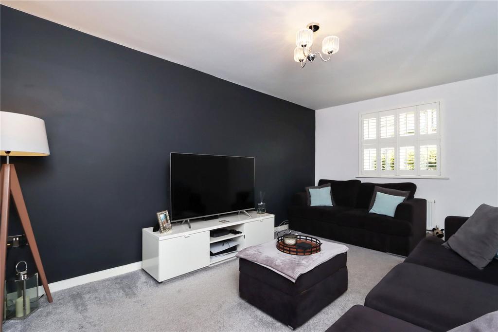 Living Room Pic 2
