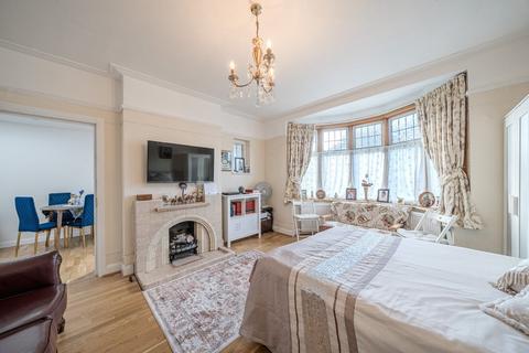 undefined, Grand Drive, Raynes Park, London, SW20