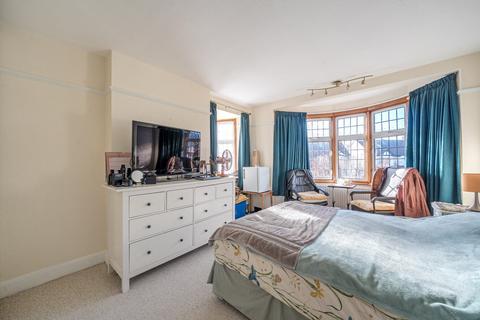 undefined, Grand Drive, Raynes Park, London, SW20