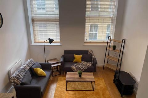 undefined, Burnett Street, Little Germany, BD1
