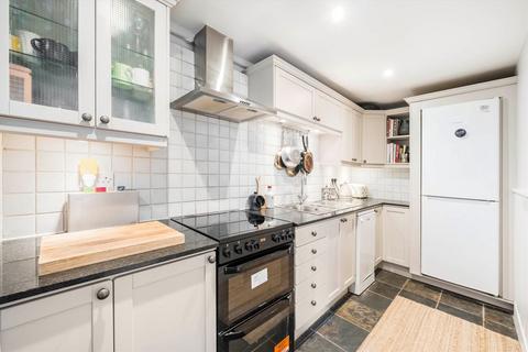 2 bedroom flat for sale, Nevern Square, London SW5