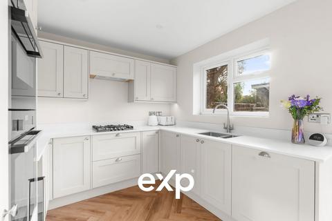 3 bedroom semi-detached house for sale, Tudor Road, Ashford TW15