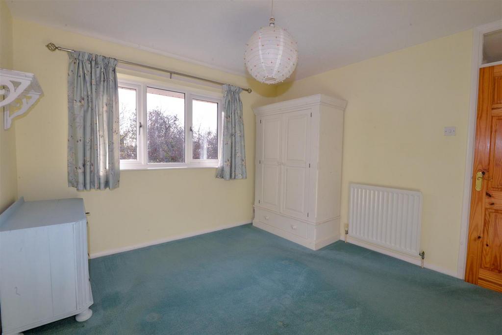 Bedroom2 1.jpg