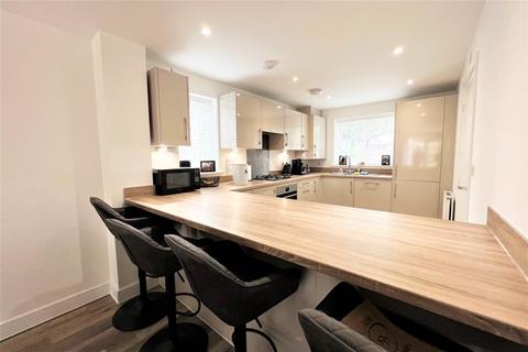 undefined, Tovey Green, Guildford GU3