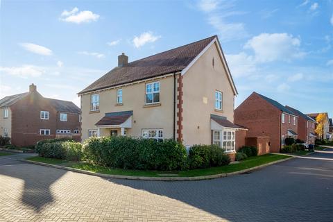 4 bedroom detached house for sale, Norgren Crescent, Shipston-on-Stour